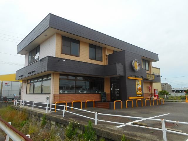 近くのココ壱番屋まで500m（徒歩7分）