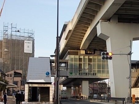 近くの見沼代親水公園駅まで450m（徒歩6分）