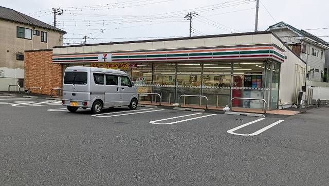 近くのセブンイレブン木更津畑沢南5丁まで600m（徒歩8分）