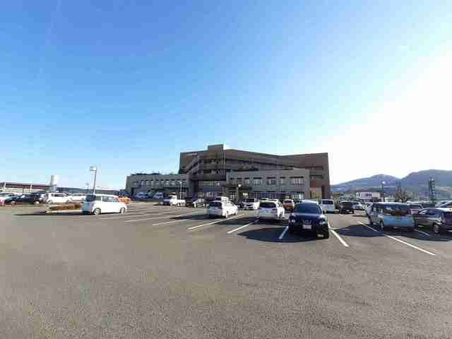 近くの病院まで2,000m（徒歩25分）