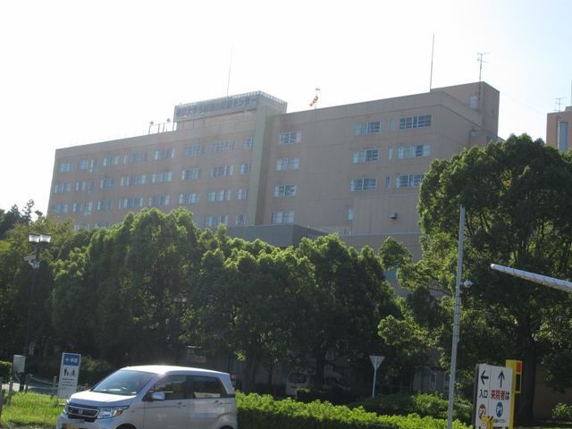 近くの帝京大学ちば総合医療センターまで1,900m（徒歩24分）