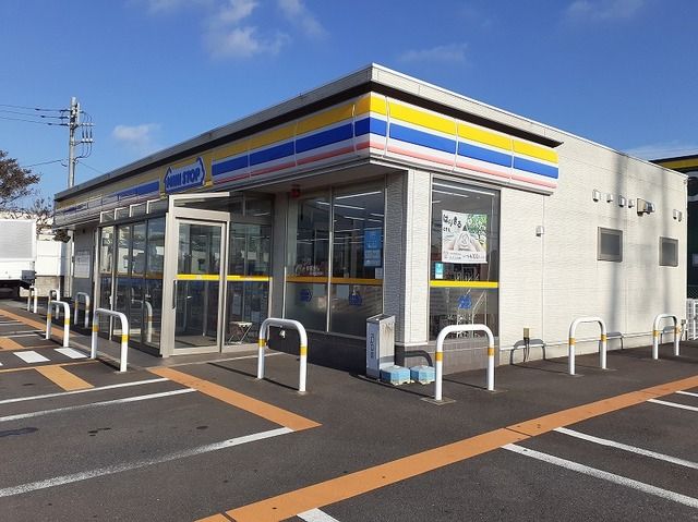 近くのミニストップ神栖知手店まで350m(徒歩5分)