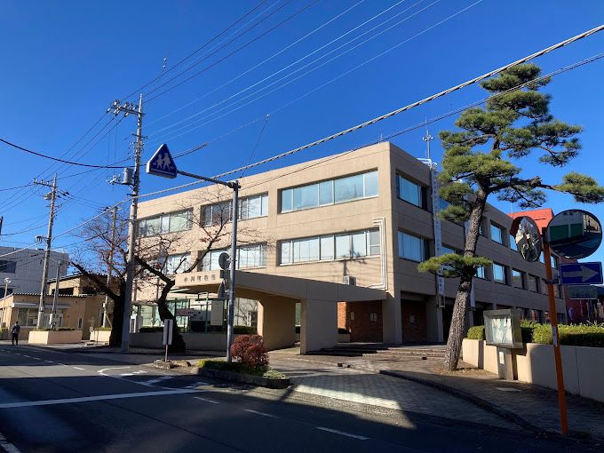 近くの小川町役場まで1,700m（徒歩22分）