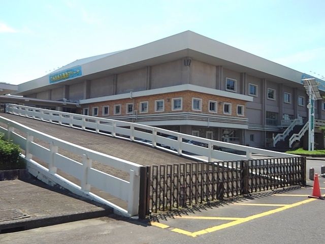 近くのOKBぎふ清流アリーナまで650m（徒歩9分）