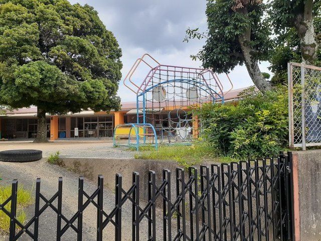 近くの三国保育所まで720m（徒歩9分）