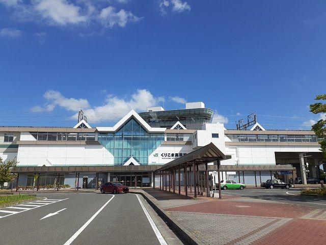 近くの駅まで1,300m（徒歩17分）