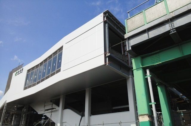 近くの小林駅まで960m(徒歩12分)