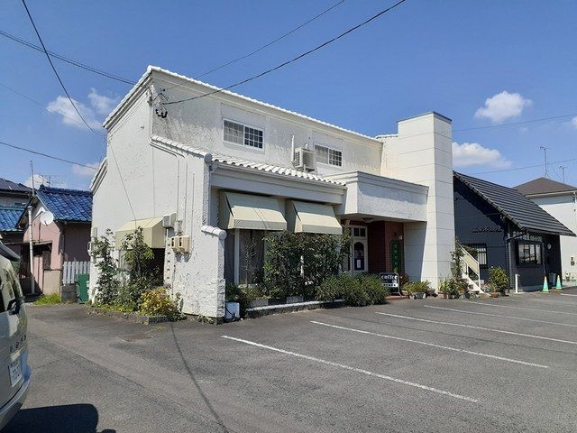 近くの飲食店まで350m（徒歩5分）