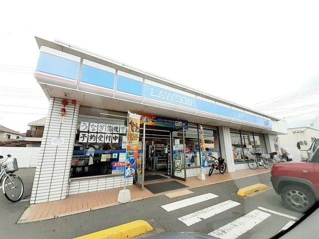 近くのローソン　西二見店まで800m（徒歩10分）