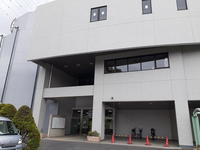 近くの川口市芝支所まで709m（徒歩9分）