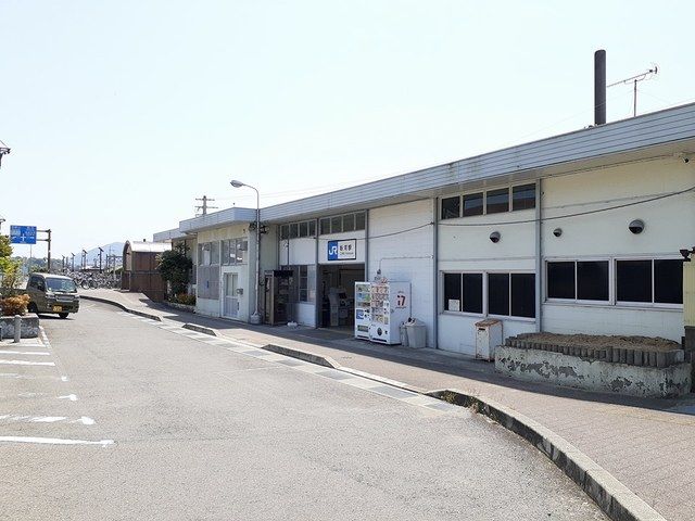 近くのJR粉河駅様まで750m（徒歩10分）