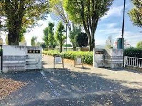 近くの岡部中央公園まで41m（徒歩1分）