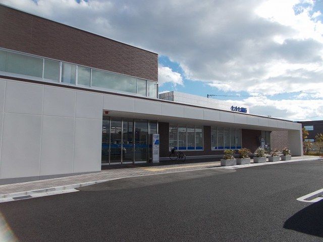 近くの七十七銀行六丁目支店まで4,100m(徒歩52分)
