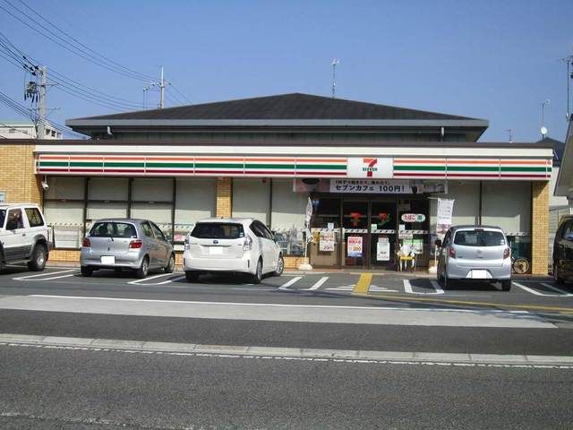 近くのセブンイレブン　近江八幡駅南店まで850m（徒歩11分）