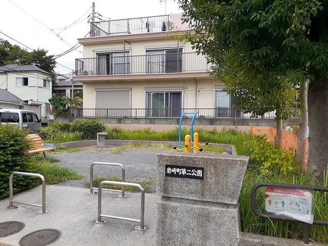 近くの公園まで37m（徒歩1分）