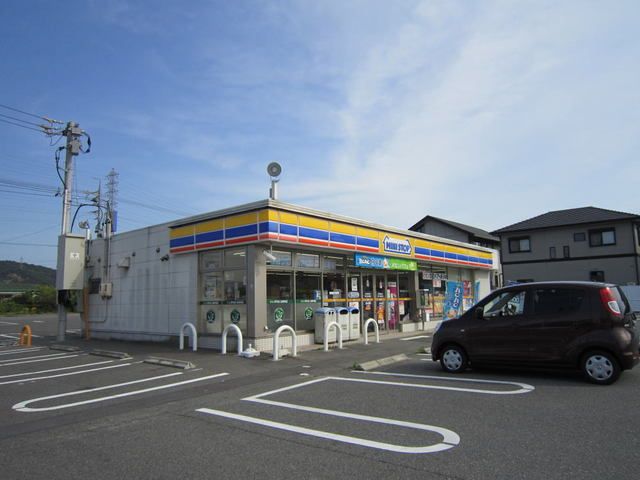 近くのミニストップ 吉良上横須賀店まで1,100m（徒歩14分）