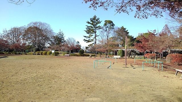 近くの騎西中央公園まで600m(徒歩8分)