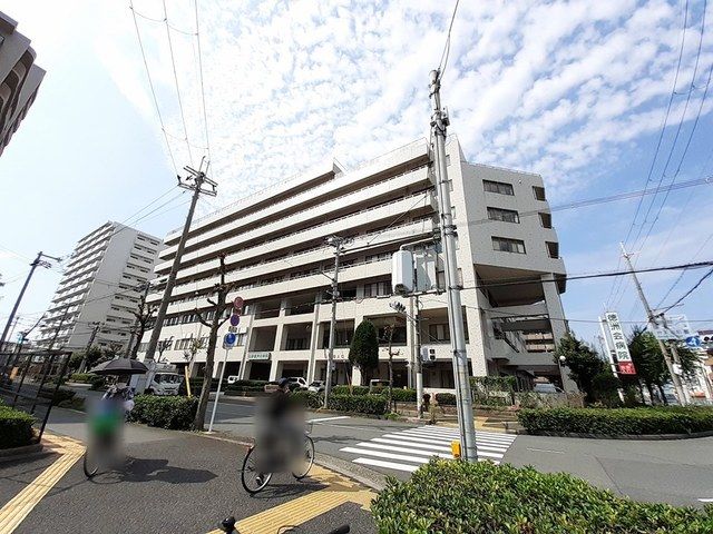 近くの松原徳洲会病院様まで257m（徒歩4分）