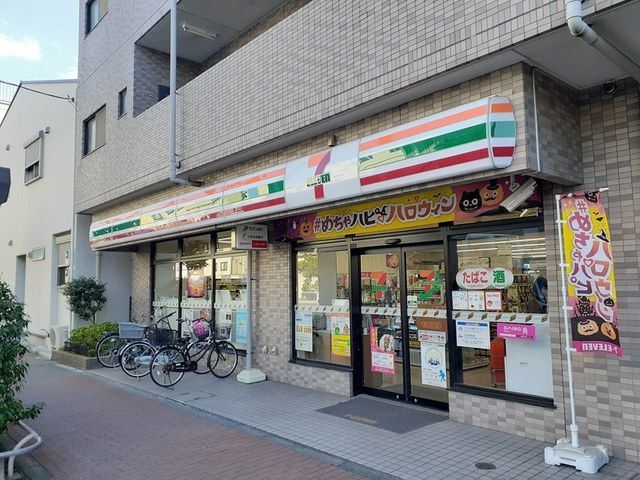 近くのセブンイレブン荒川店まで207m(徒歩3分)