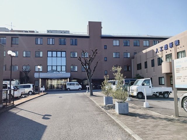 近くの松山西病院様まで750m（徒歩10分）