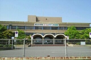 近くの香川県警察運転免許センターまで500m（徒歩7分）