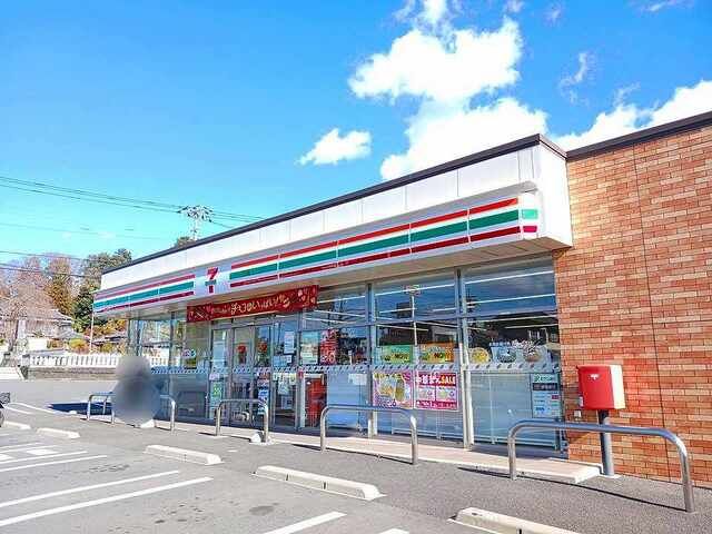 近くのセブンイレブン 富士三ツ倉町店まで500m(徒歩7分)