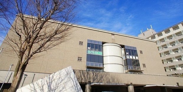 近くの病院まで1,200m（徒歩15分）