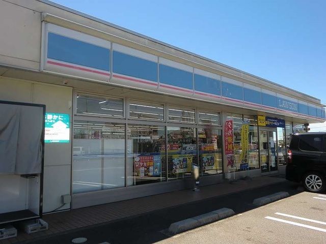 近くのローソン美濃加茂森山店まで300m（徒歩4分）
