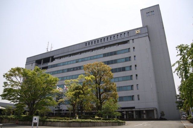 近くの亀岡市役所まで1,300m（徒歩17分）