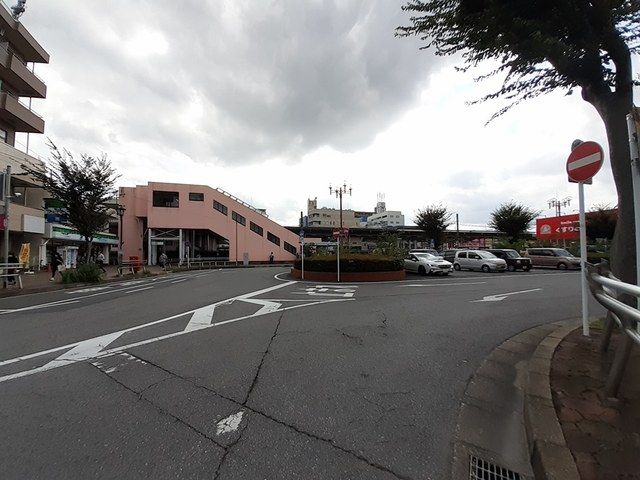 近くの天王台駅まで906m（徒歩12分）
