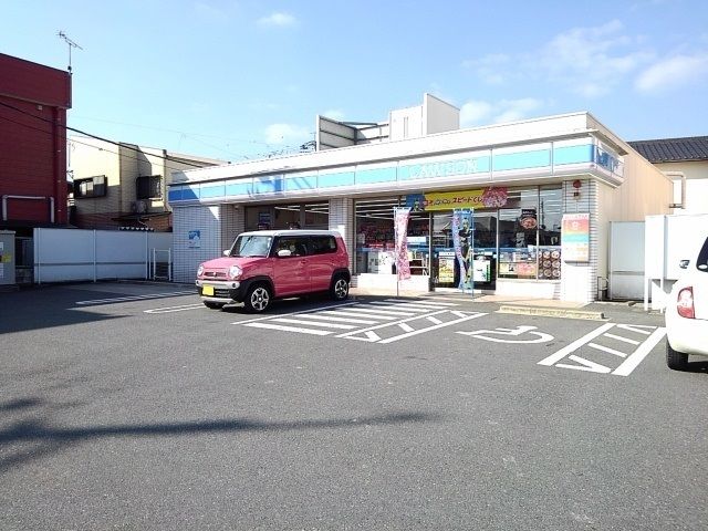 近くのローソン小郡東野店まで250m(徒歩4分)