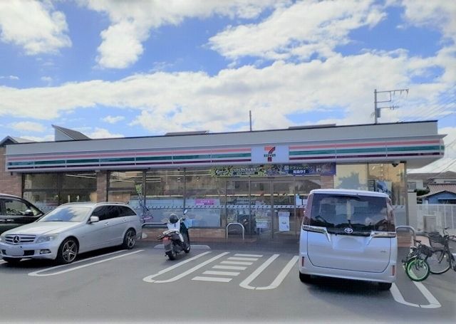近くのセブンイレブンまで600m(徒歩8分)