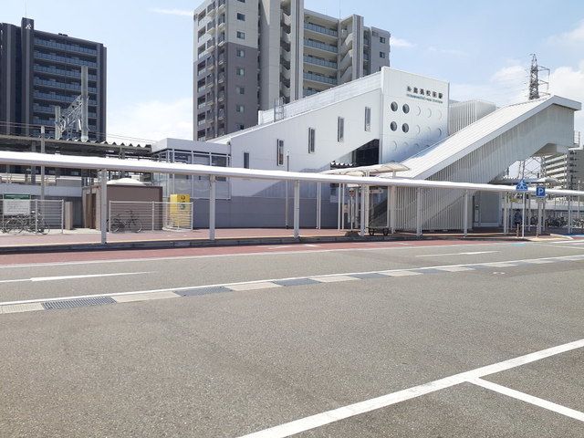 近くの糸島高校前駅まで970m(徒歩13分)
