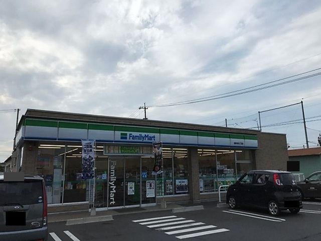 近くのファミリーマート倉敷中畝九丁目まで550m（徒歩7分）