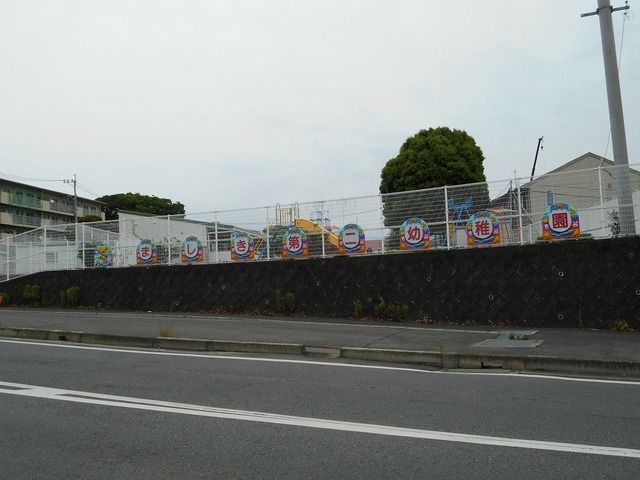 近くの益城第二幼稚園まで450m（徒歩6分）