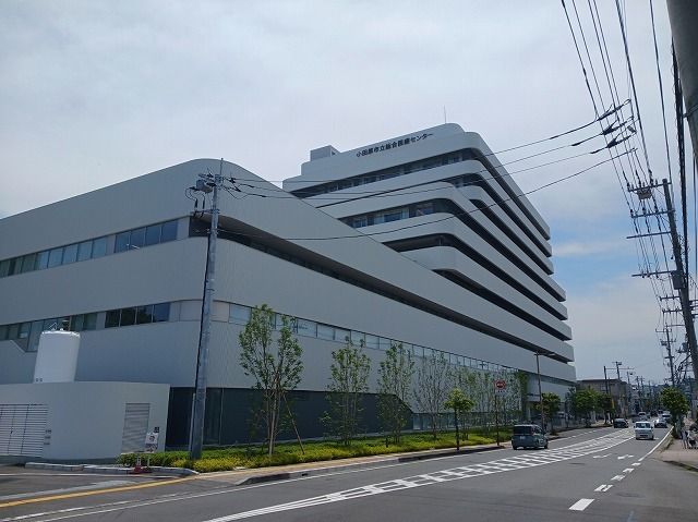 近くの小田原市立総合医療センターまで800m(徒歩10分)