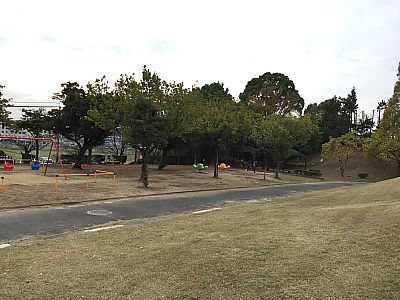 近くの土橋公園まで1,500m（徒歩19分）