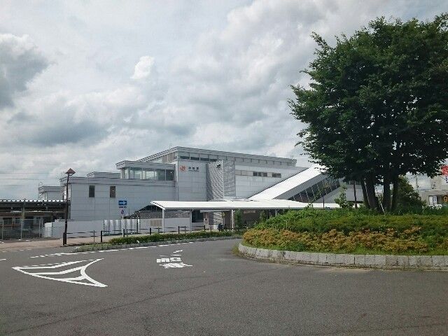 近くの神領駅（ＪＲ）まで700m（徒歩9分）