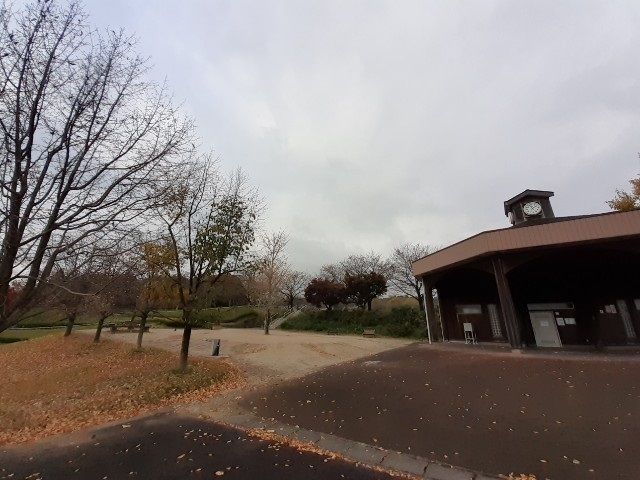 近くの上野田ふれあい公園まで750m（徒歩10分）