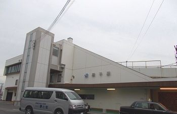 近くの駅まで2,200m（徒歩28分）
