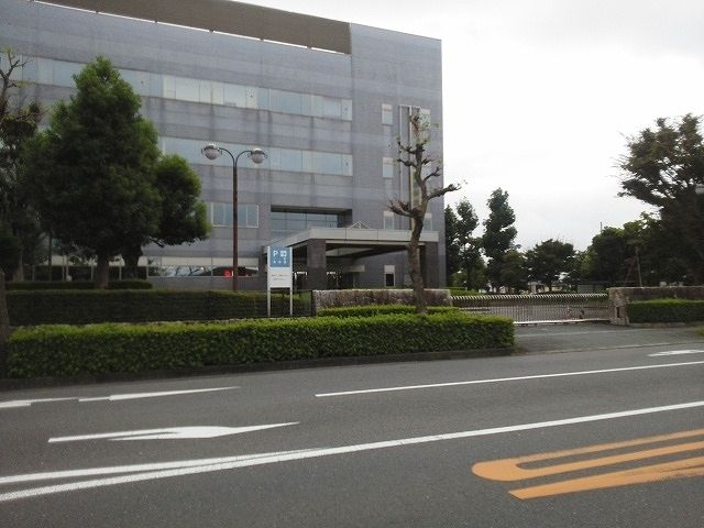 近くの西部運転免許センターまで350m（徒歩5分）