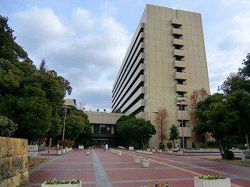 近くの姫路市役所まで2,000m(徒歩25分)