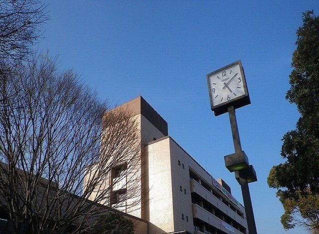 近くの役所まで260m（徒歩4分）