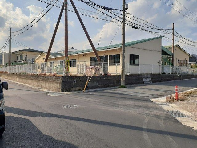 近くの園部保育所まで18m（徒歩1分）