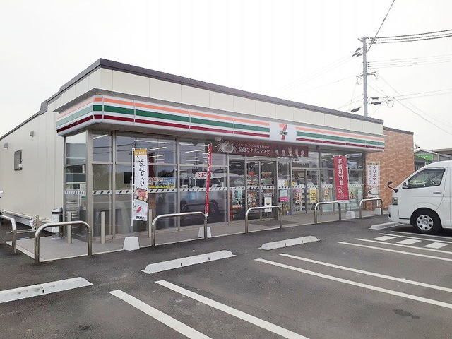 近くのセブンイレブン阿蘇西原布田店まで280m（徒歩4分）