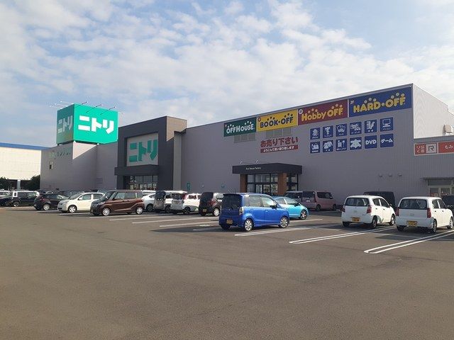 近くのニトリ東諫早店まで457m(徒歩6分)