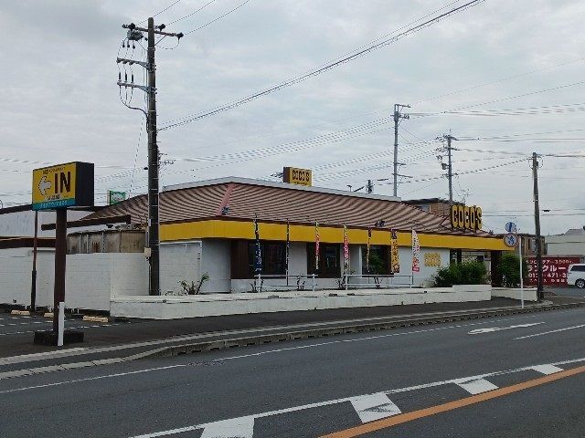近くのココス掛川店まで72m(徒歩1分)
