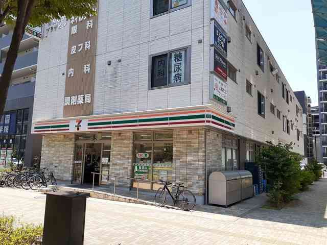 近くのセブンイレブンまで400m（徒歩5分）