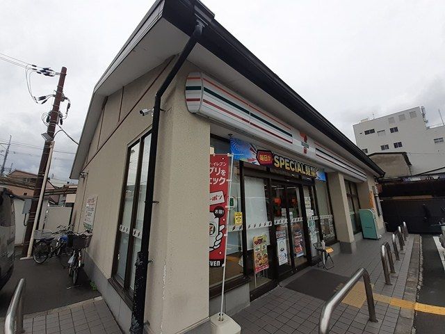 近くのセブンイレブン智恵光院上長者店まで210m(徒歩3分)