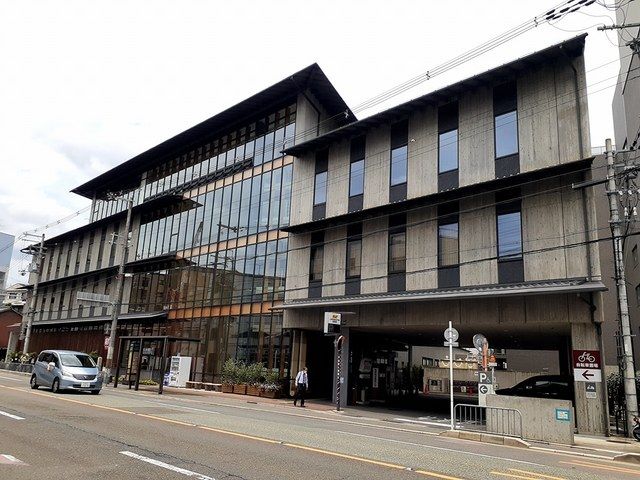 近くの上京区役所まで1,500m(徒歩19分)
